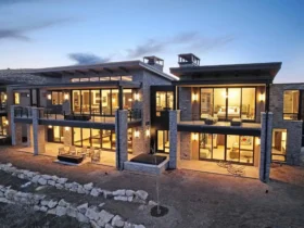 How Do You Choose the Right Custom Home Builder