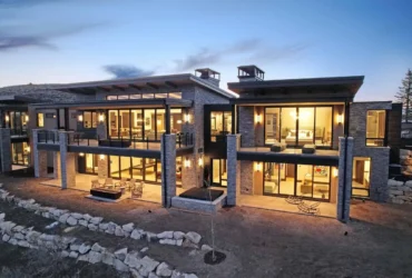 How Do You Choose the Right Custom Home Builder