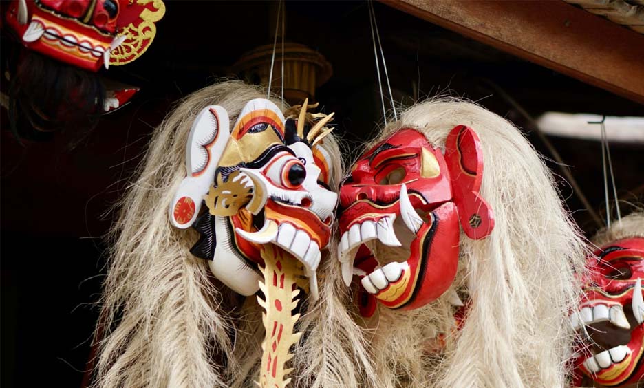 Traditional Japanese Face Masks | Folklore & Fashion