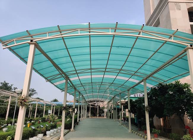 Why Polycarbonate Has Become the Go-To for Self-Builders