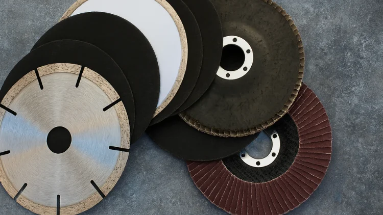 What You Need to Know About Grinding Discs for Perfect Surface Finishing