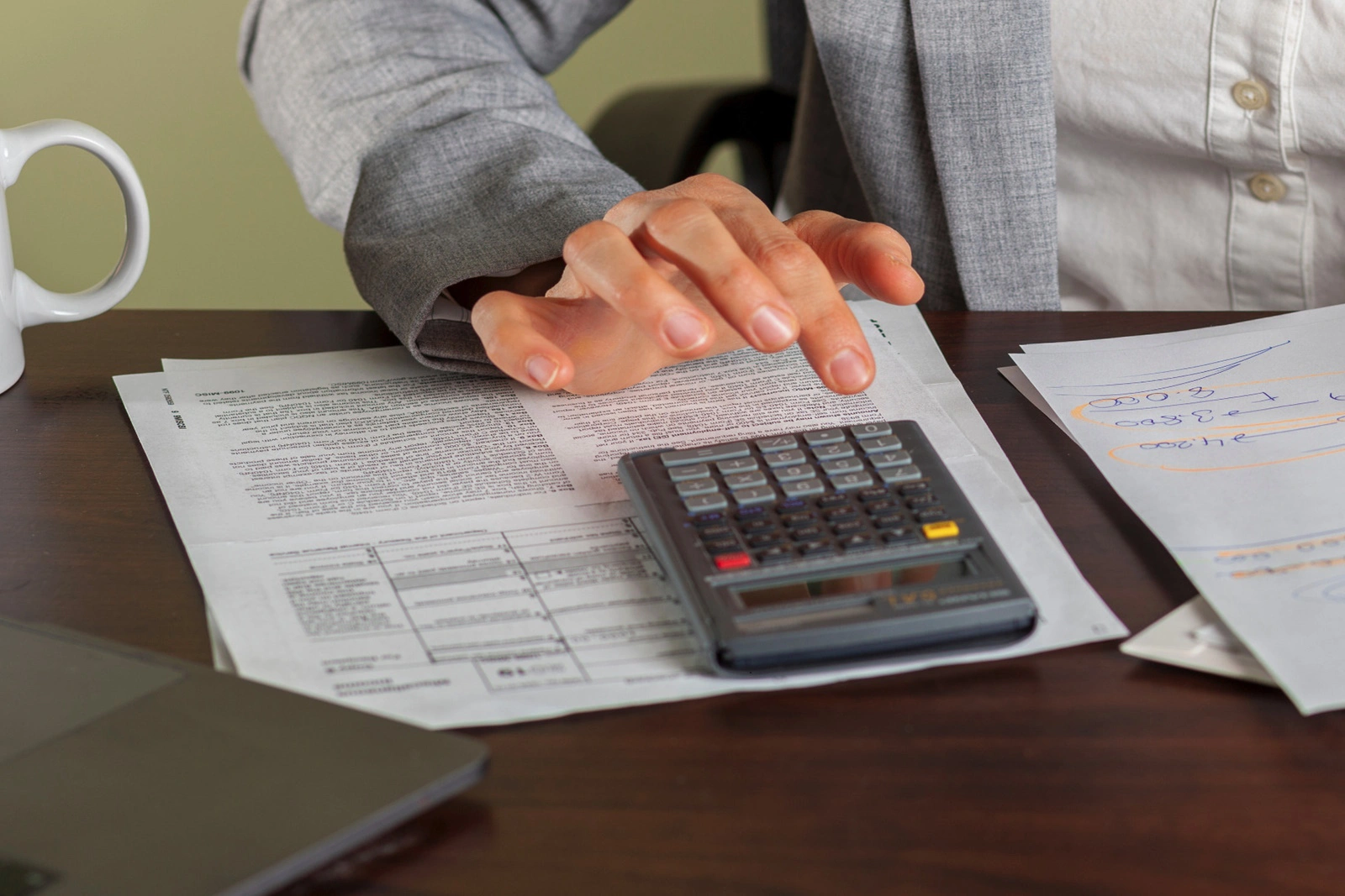 Total Annual Compensation Calculator