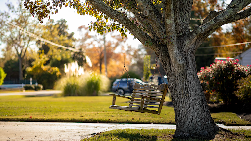 How to Cut Your Yard Work Time Without Cutting Corners